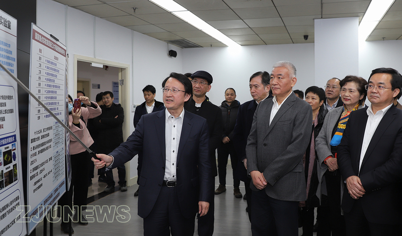 科技部黨組書記、部長王志剛來浙大調研