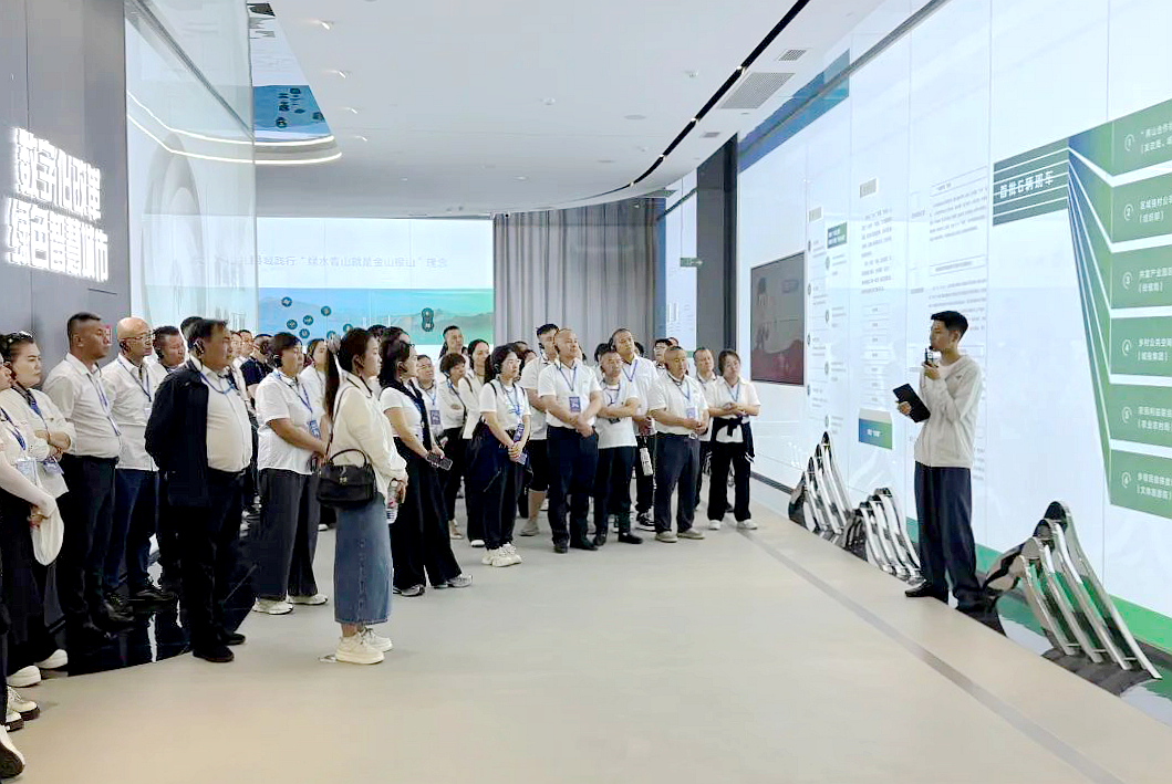 博樂市黨建引領(lǐng)基層治理和社會工作高質(zhì)量發(fā)展培訓(xùn)班在浙江大學(xué)開班